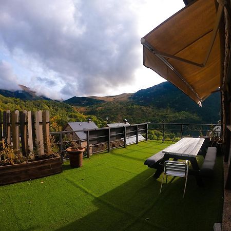 Apartments Taull Luaran gambar